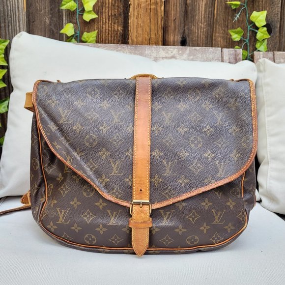 Louis Vuitton Shoulder Bag Saumur 35 Browns Monogram - Picture 1 of 14